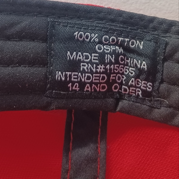 Inuyasha 2009 Sit Boy! Embroidered Adjustable Red Buckle Hat Cap Hot Topic * New - Picture 7 of 9